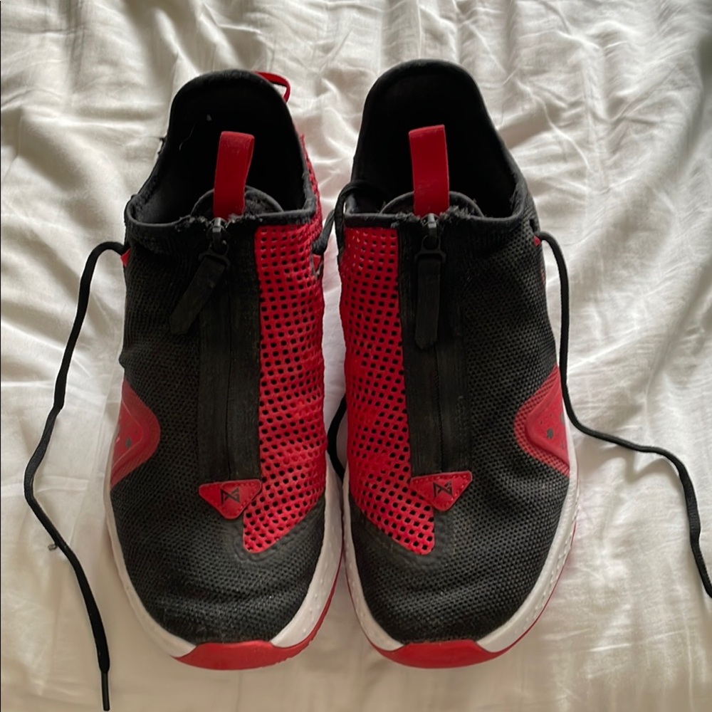 Red and Black Men’s basketball shoes